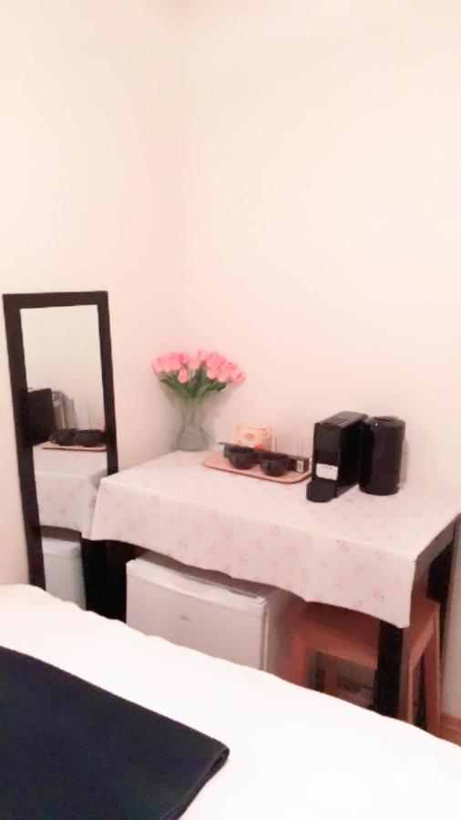 Budget Small Room City Centre Oslo Exterior photo